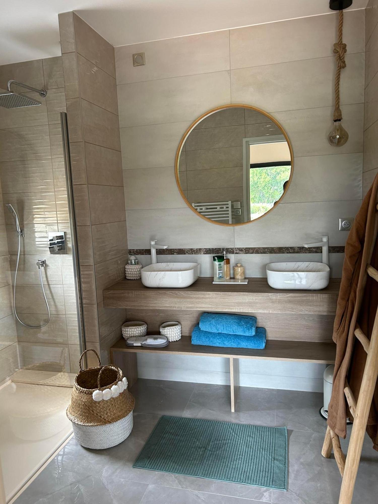 Sol'M Lodges Solesmes  Extérieur photo